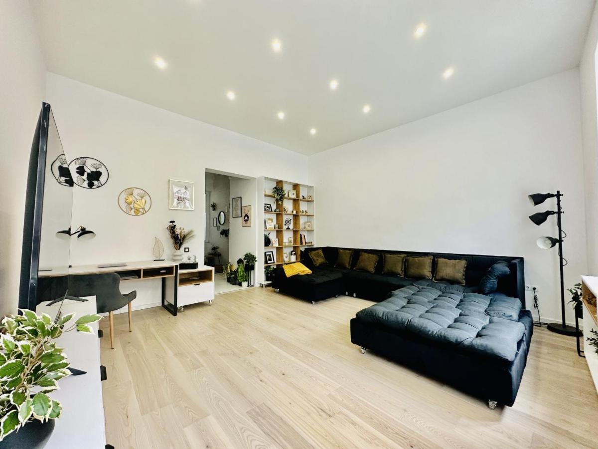 Clever Studio Near Central Shopping Center Cluj-Napoca Ngoại thất bức ảnh